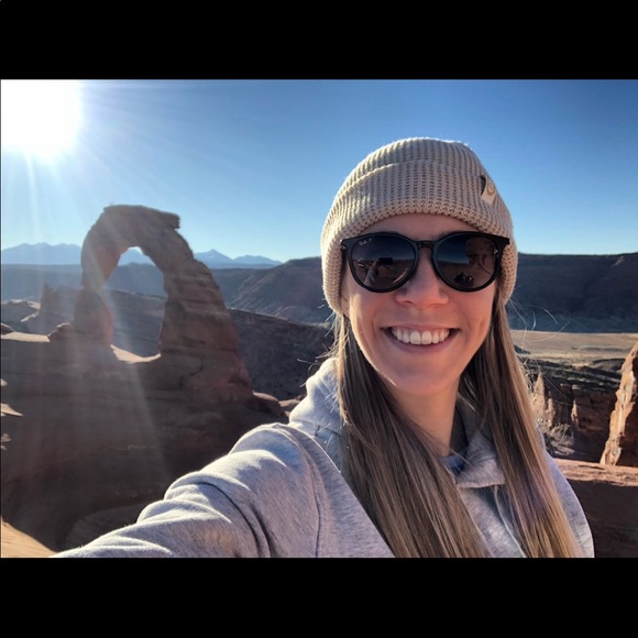 nicolelawles342